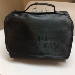 Mary Kay roll up make up bag